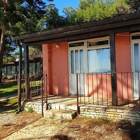 Family Pineta Πάρκο διακοπών 2*
