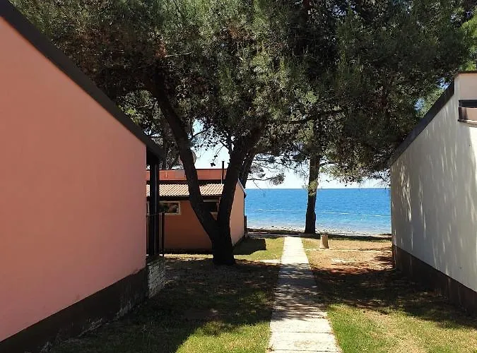 Family Pineta פארק נופש Novigrad Istria